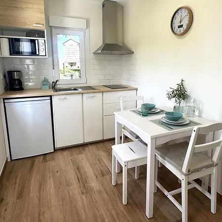 A De Silva, Accesible En As Cortinas Lejlighed Coens